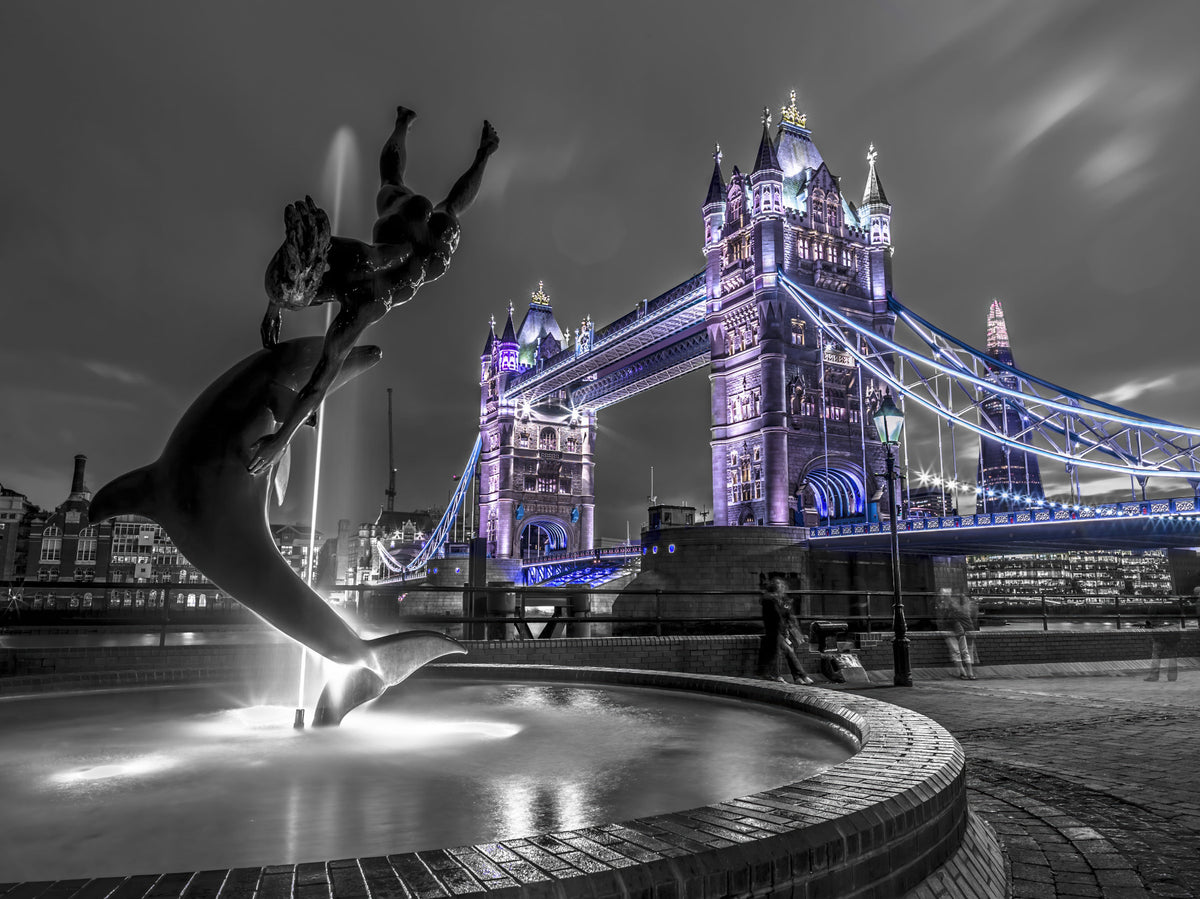 London Bridge Night Fountain View Wall Mural