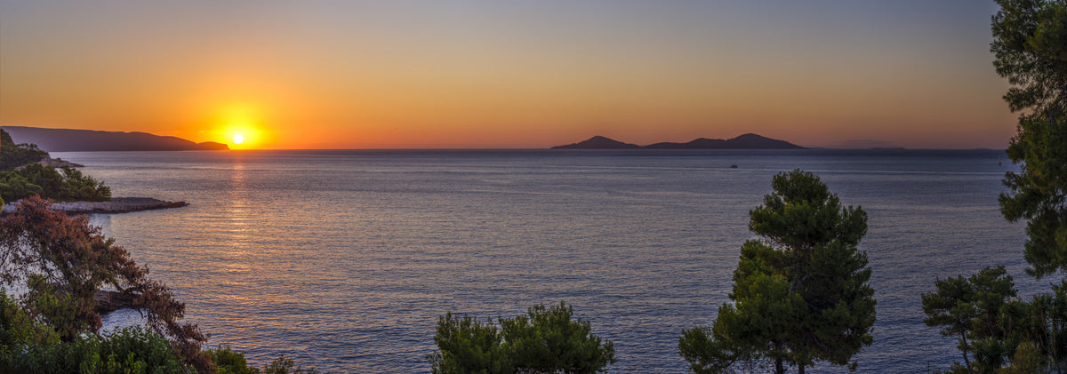 Mediterranean Sunset Horizon Wall Mural in your room — zoomed