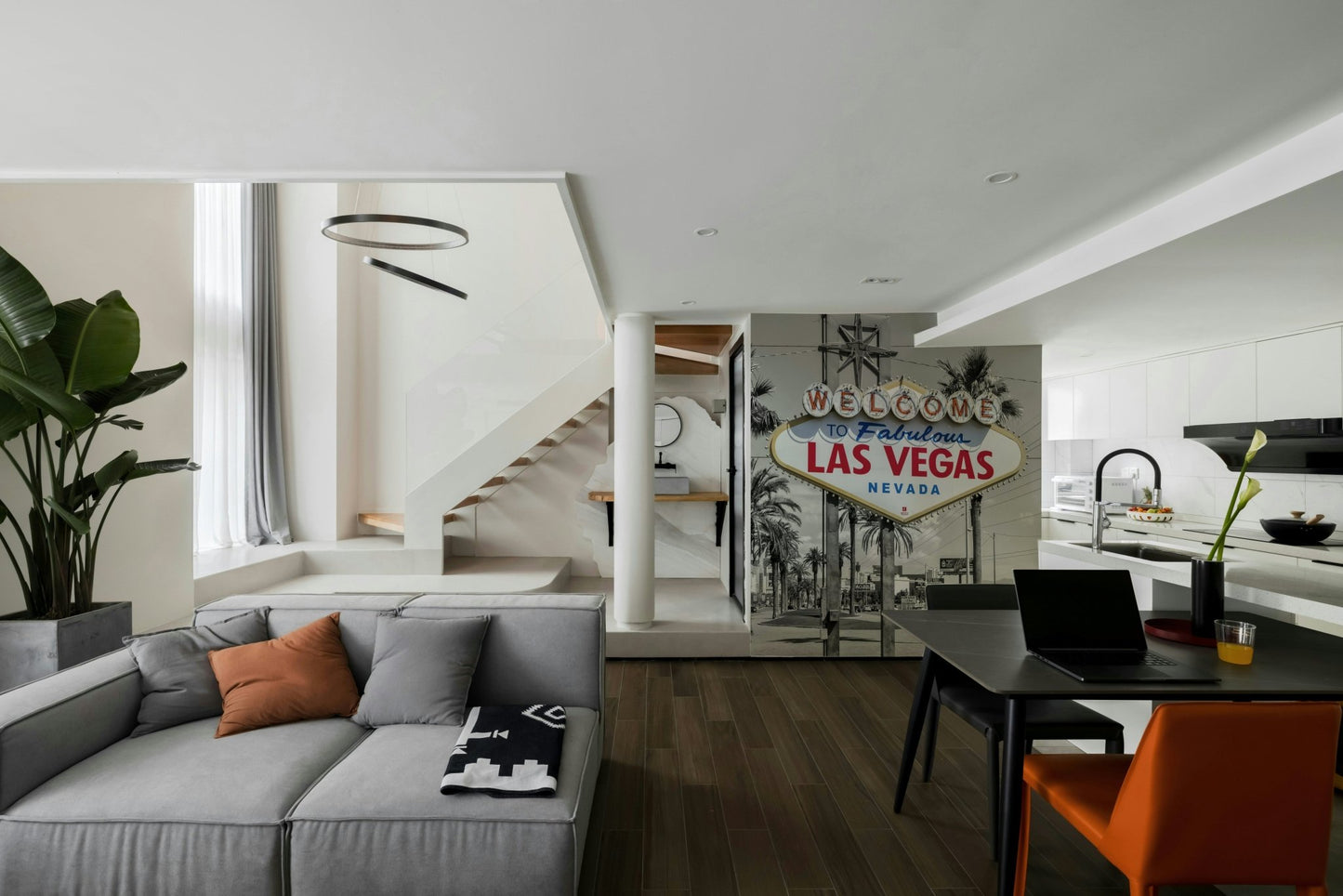 Classic Las Vegas mural wallpaper for walls

