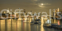 Quiet London Nights serenity, wallpaper, urban waterway scene.