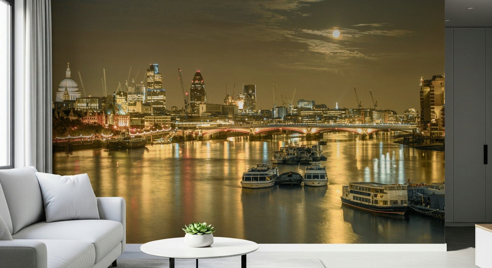 Dramatic London Nights view, wallpaper, metropolitan harbor setting.