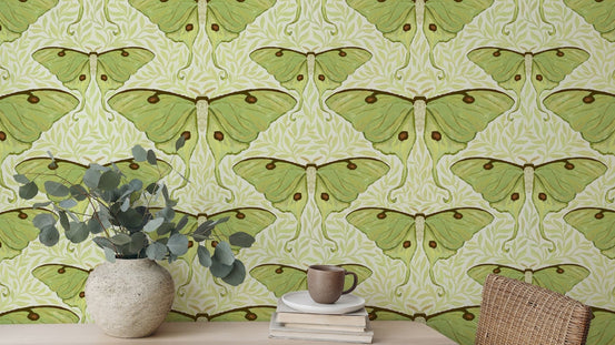 Luna moth wallpaper with leaf details for walls RNM63
