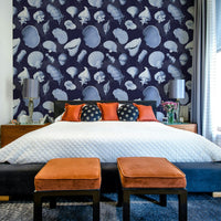 Marea wallpaper with flowing organic design for homes

