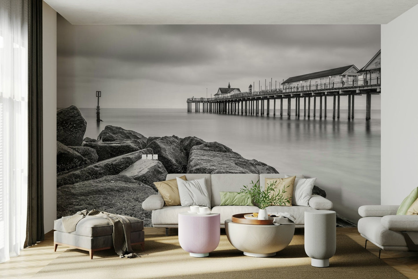 Monochrome ocean pier wallpaper
