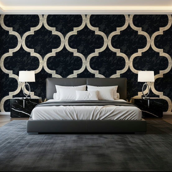 Arabesque ogee geometric wallpaper in ink black and ivory, GD7477