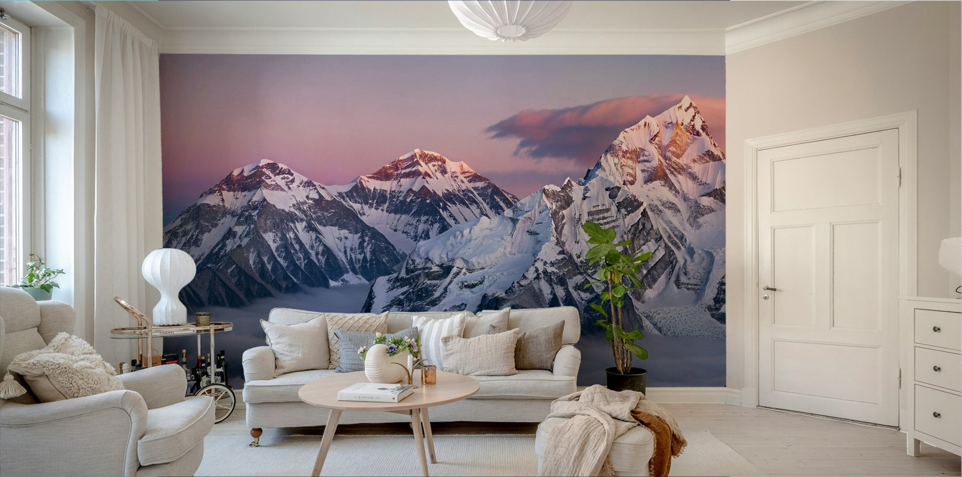 The overall feel is quiet and serene.

