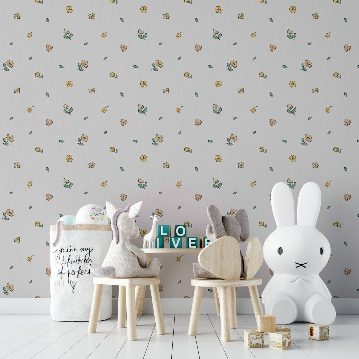 Minimalist floral wallpaper with muted palette, GD913
