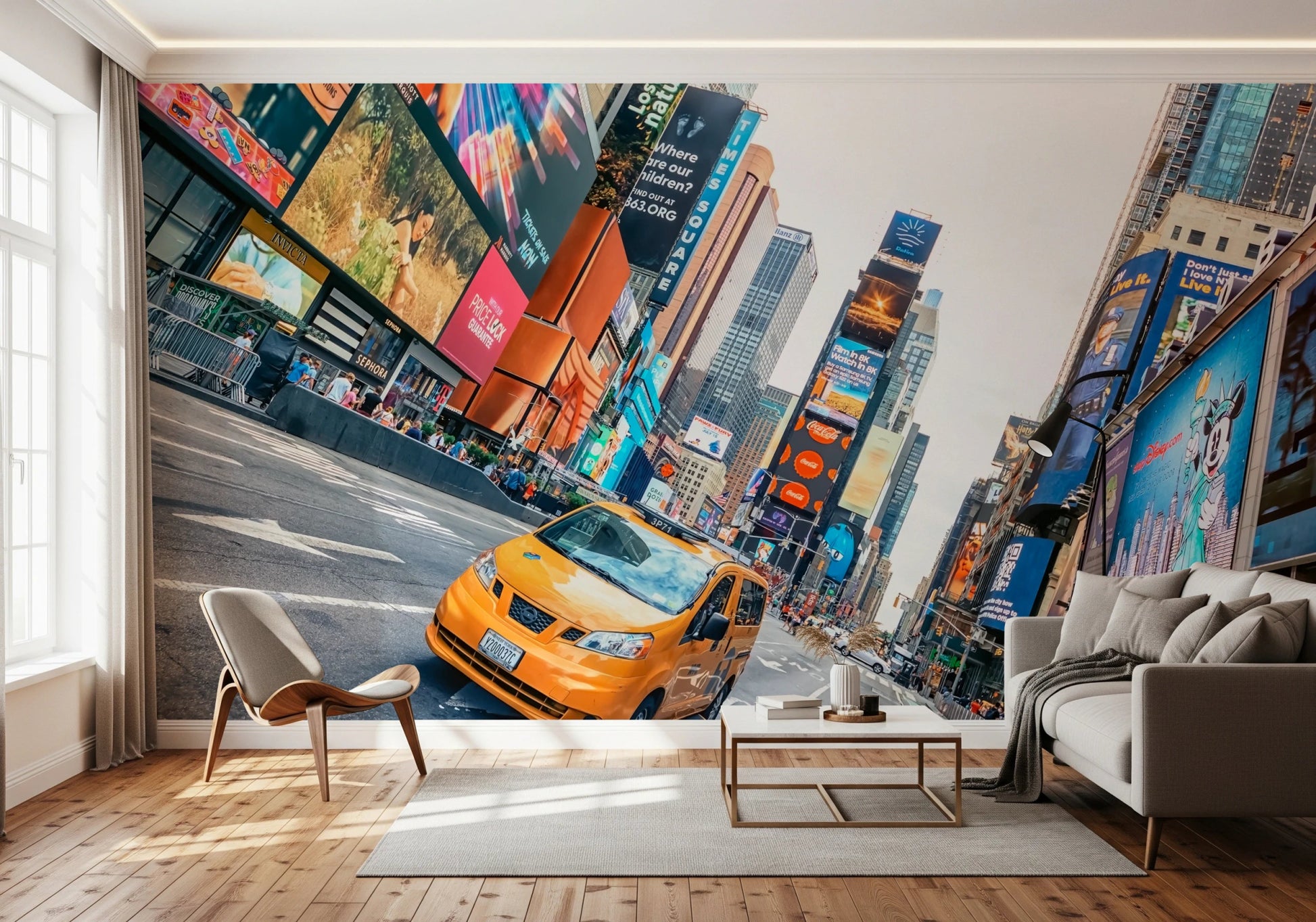 Busy Times Square road view wall decor