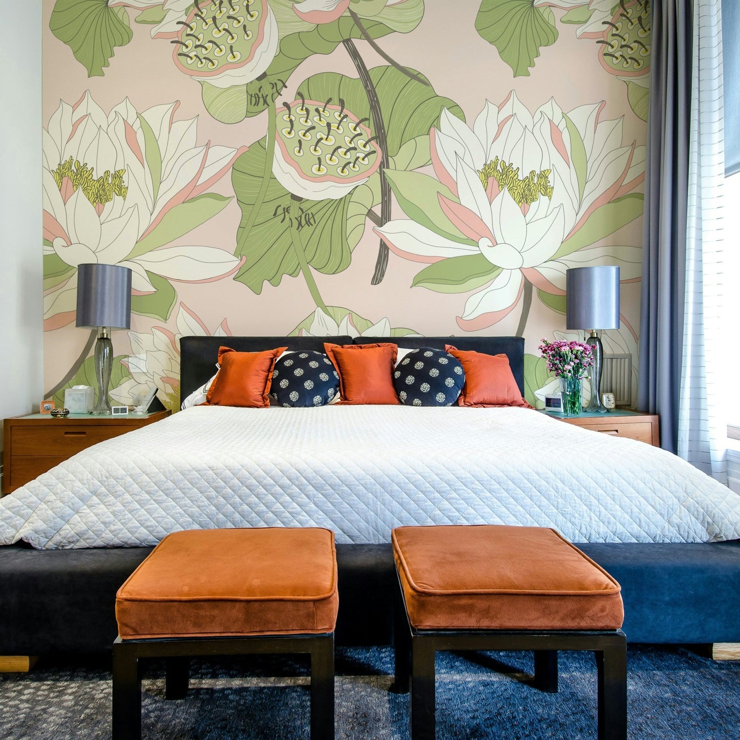 Calm lily pond wallpaper for walls

