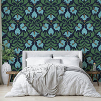 A dramatic and elegant floral wallpaper pattern.
