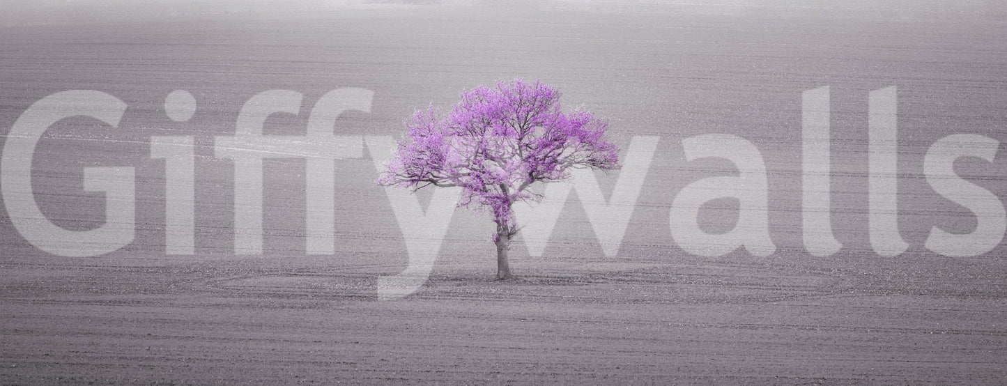 Wall decor evoking peaceful gardens.

