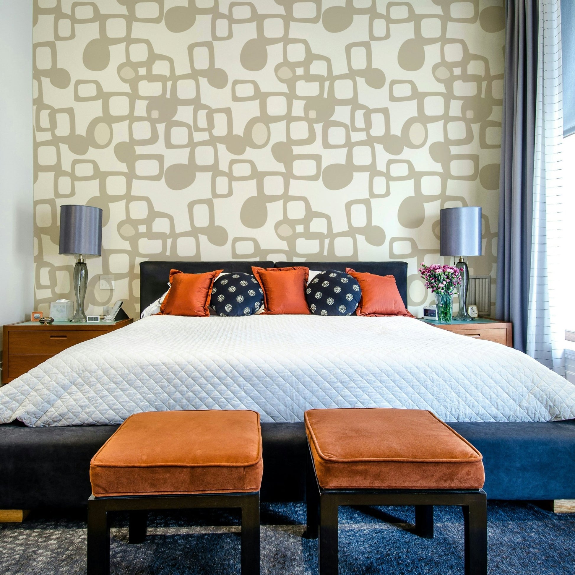 Flowing abstract line wallpaper for modern spaces

