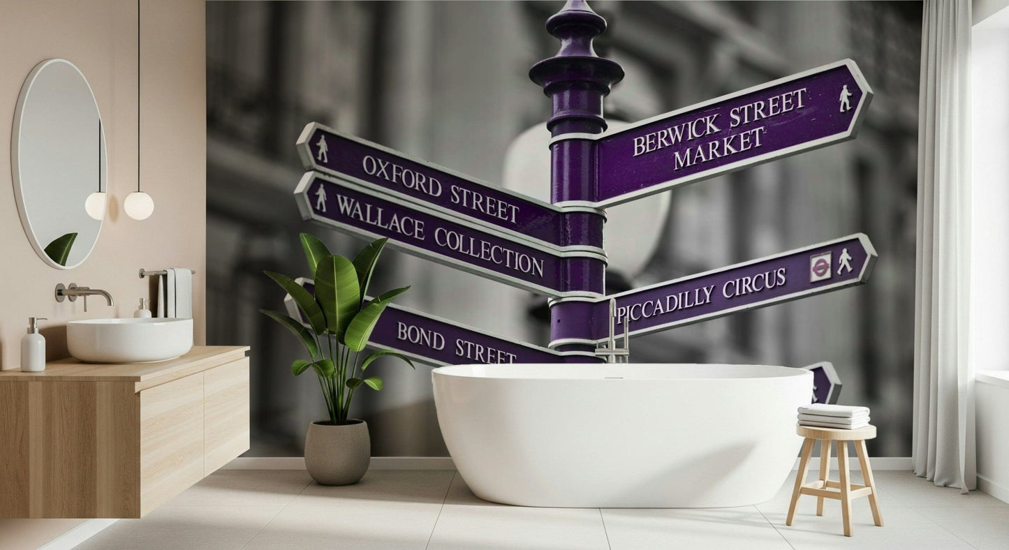 Directional marker wallpaper, highlighting major London destinations.