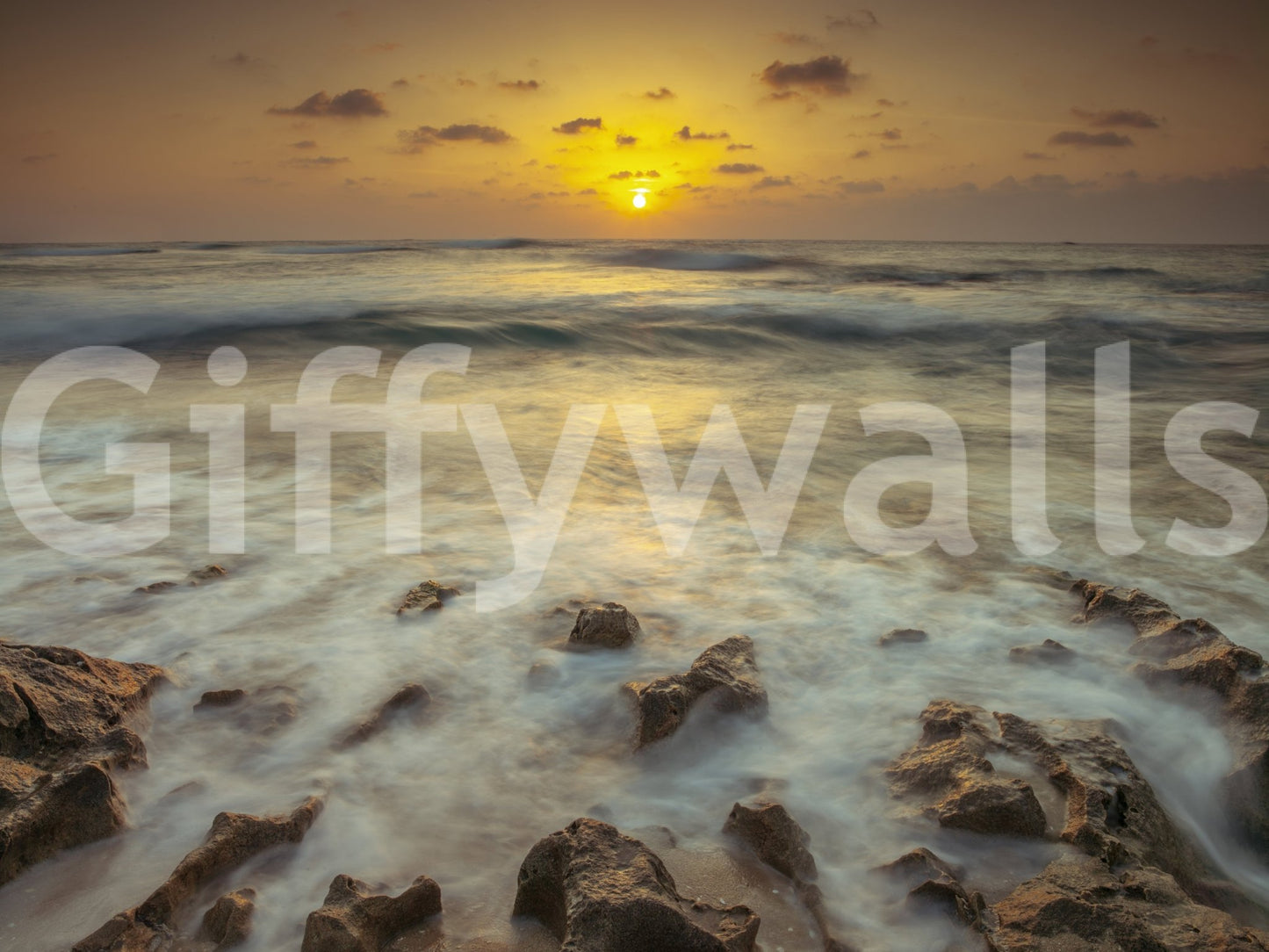 Non-woven mural showing beach at sunset

