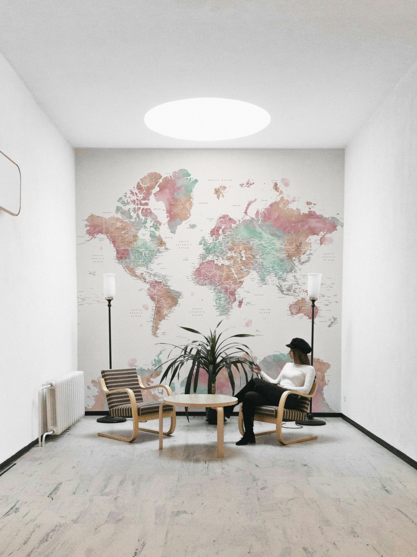 Light pastel watercolor map wallpaper

