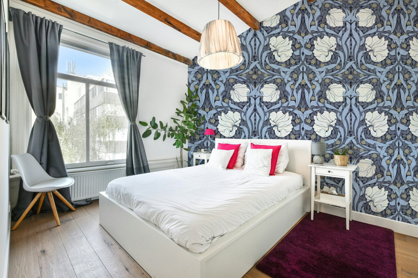 Sophisticated Pimpernel design on high-quality wallpaper.

