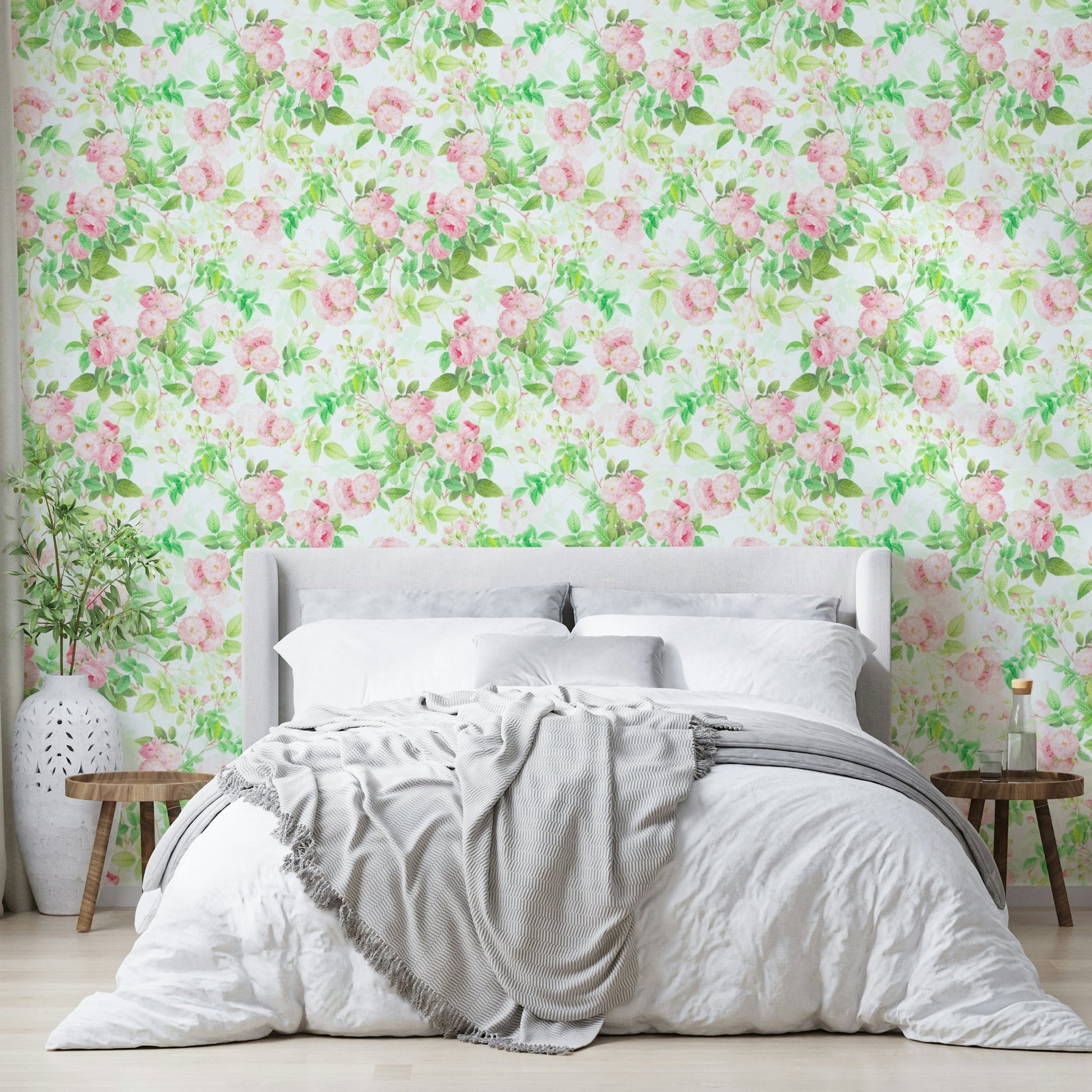 Soft pink rose watercolor wallpaper for bedrooms.

