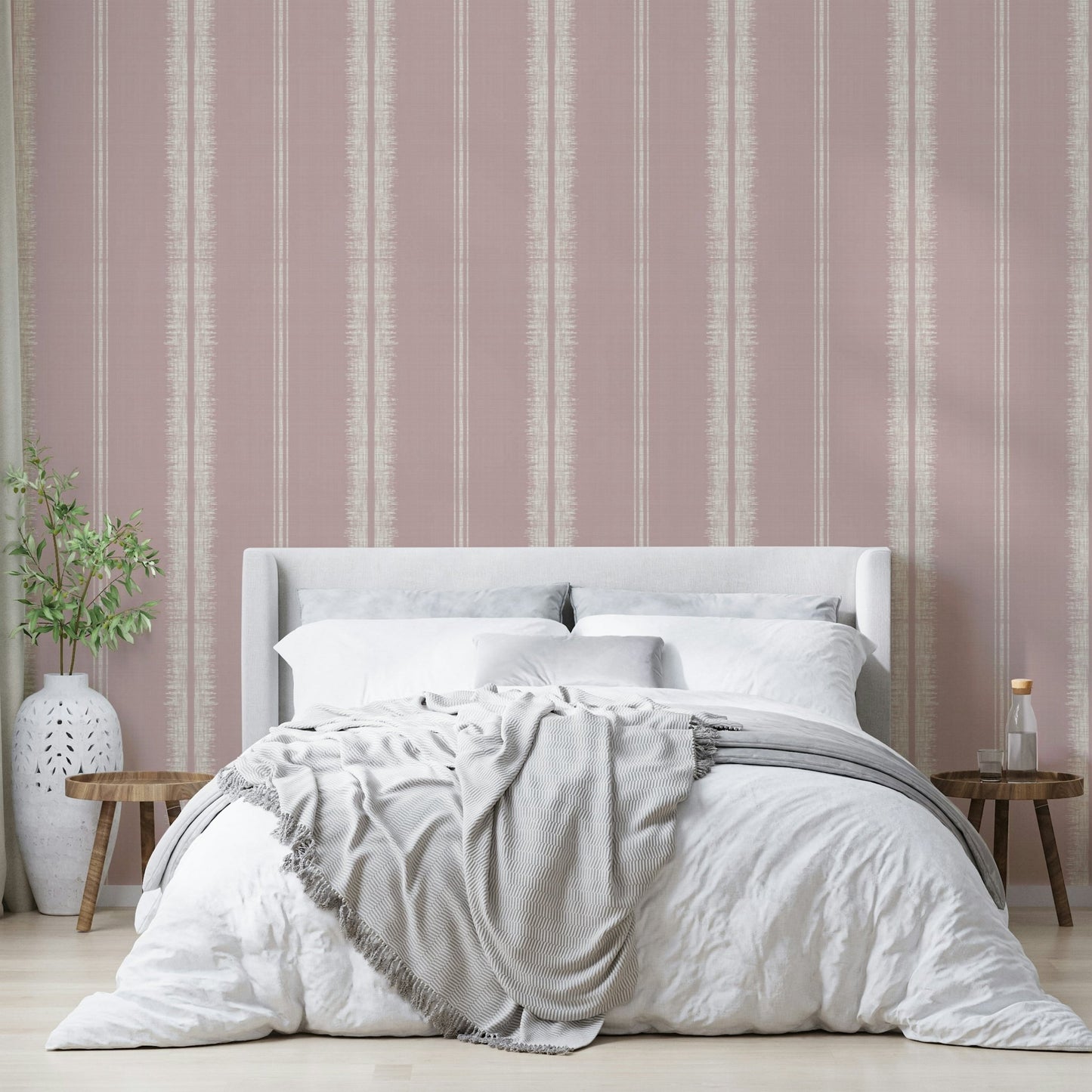 Mural wallpaper with a timeless design and calming tones, GD2336