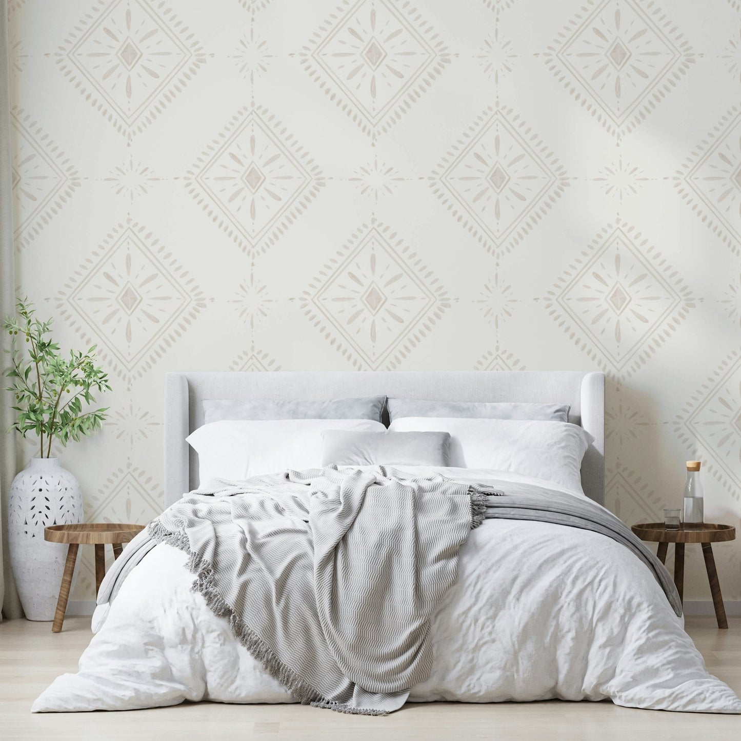 Subtle diamond pattern wallpaper for walls

