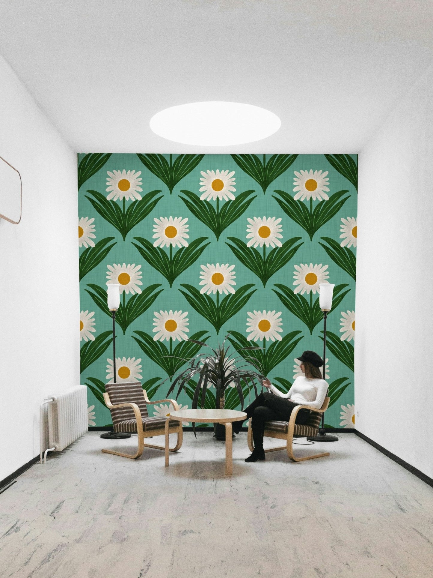 Features stylized daisy floral motifs.
