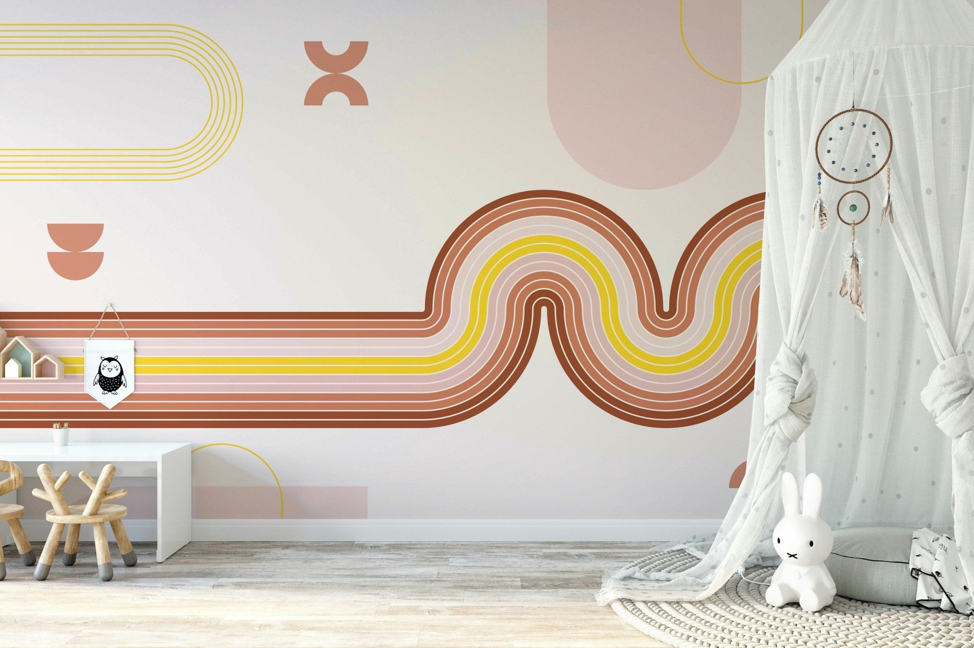 Close-up of flowing curvy lines wallpaper

