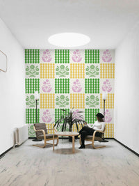 Joyful flair and artistic movement. GD3090

