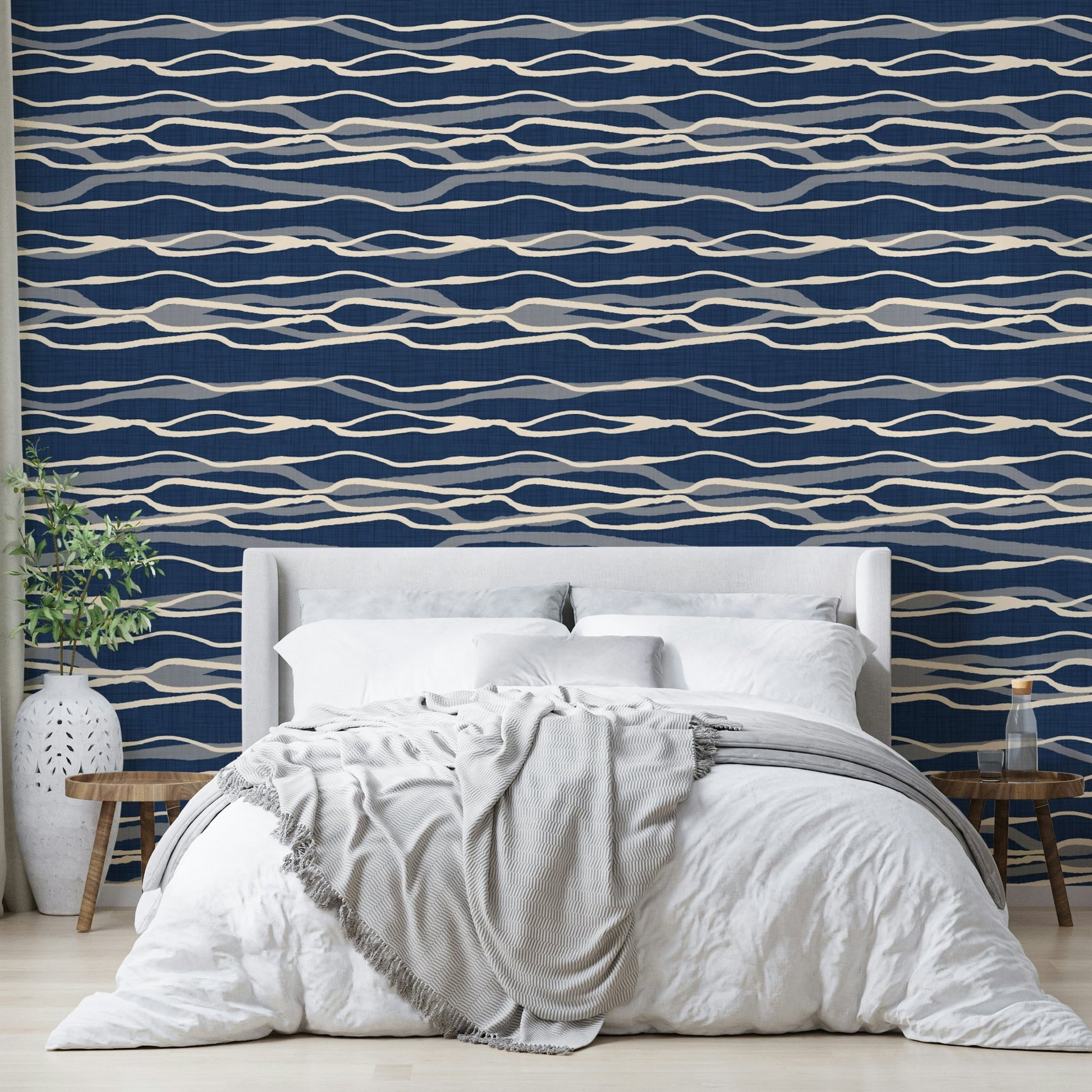 Retro striped wallpaper with nautical charm
