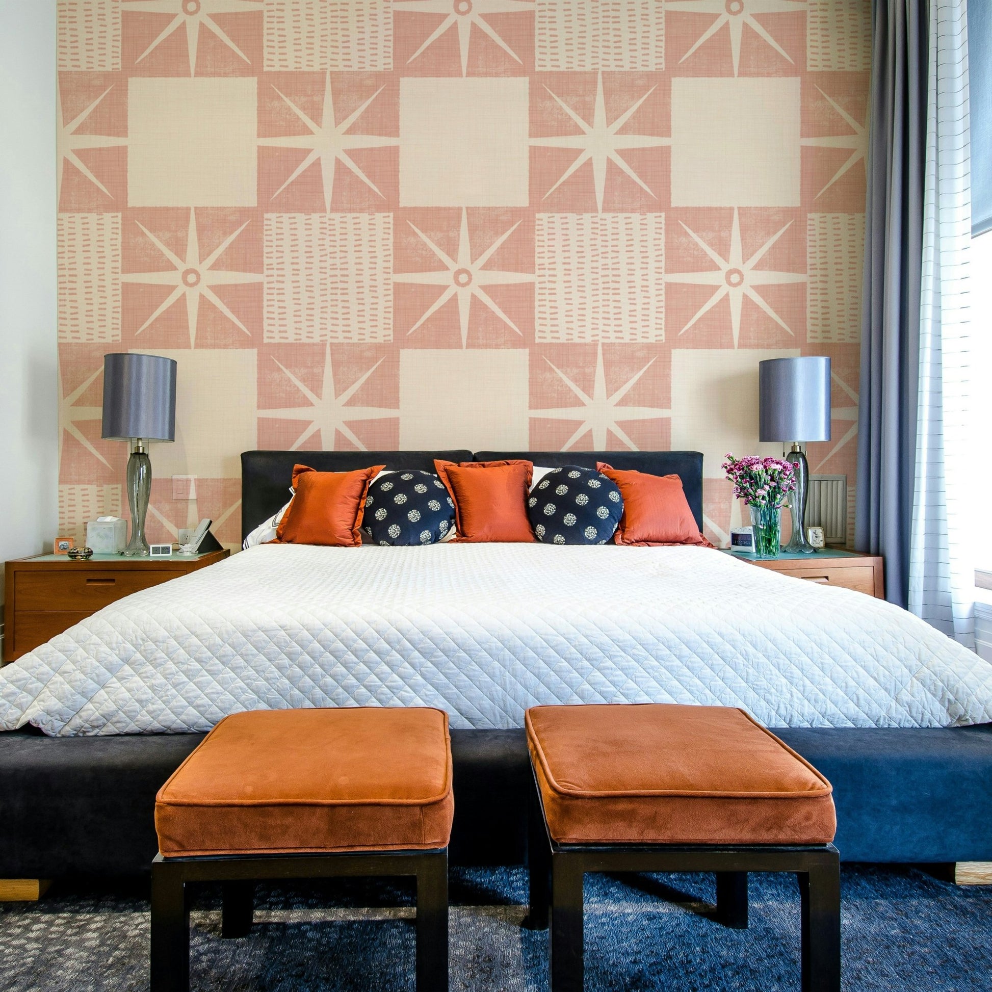 Retro starburst quilt block wallpaper

