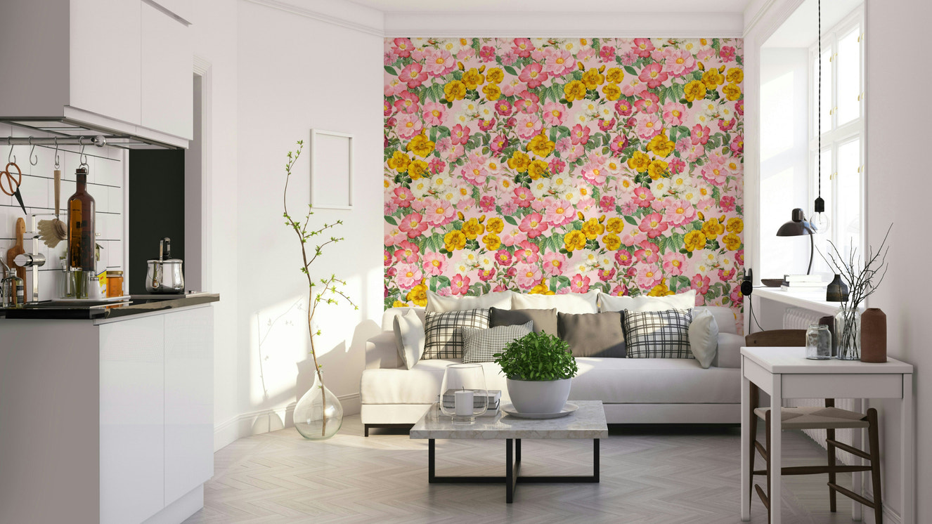 Floral romantic rose wallpaper for a vintage touch.

