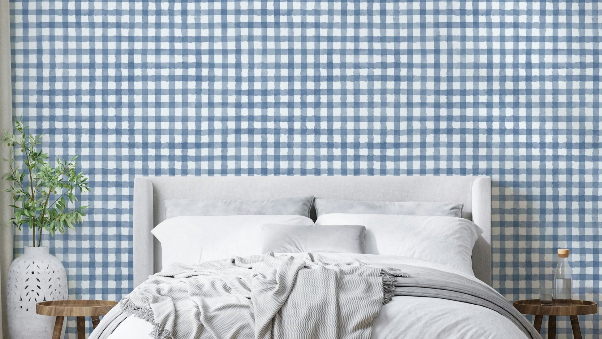 Watercolor checkered wallpaper with subtle texture
