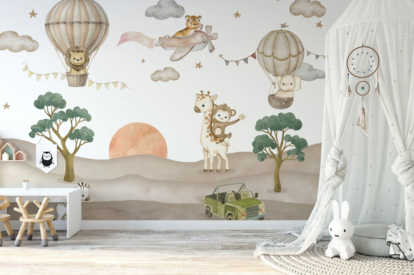Playful safari animals kids wallpaper
