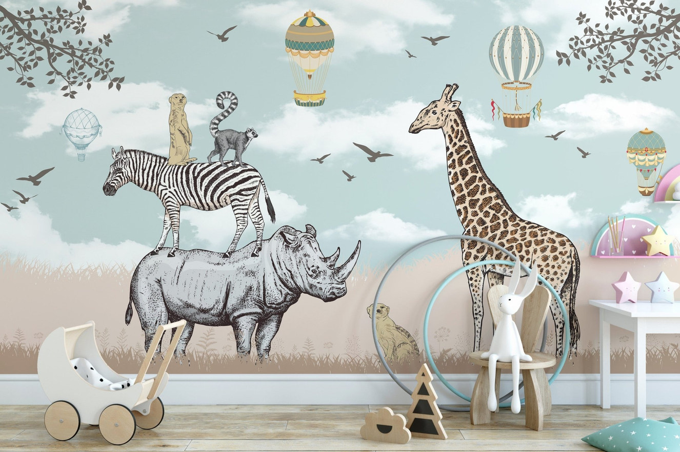 Kids' wallpaper with savannah animals design
