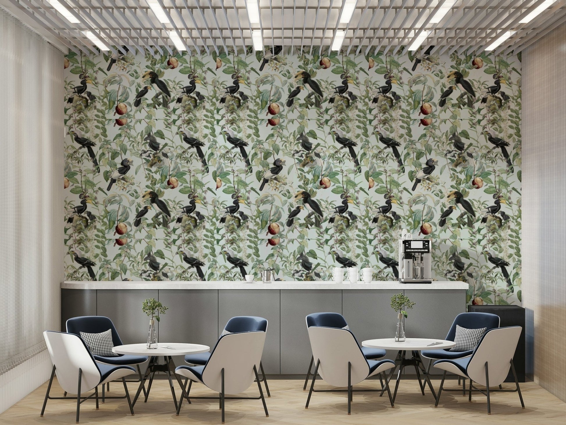 Safari-themed wallpaper showing full savannah scene

