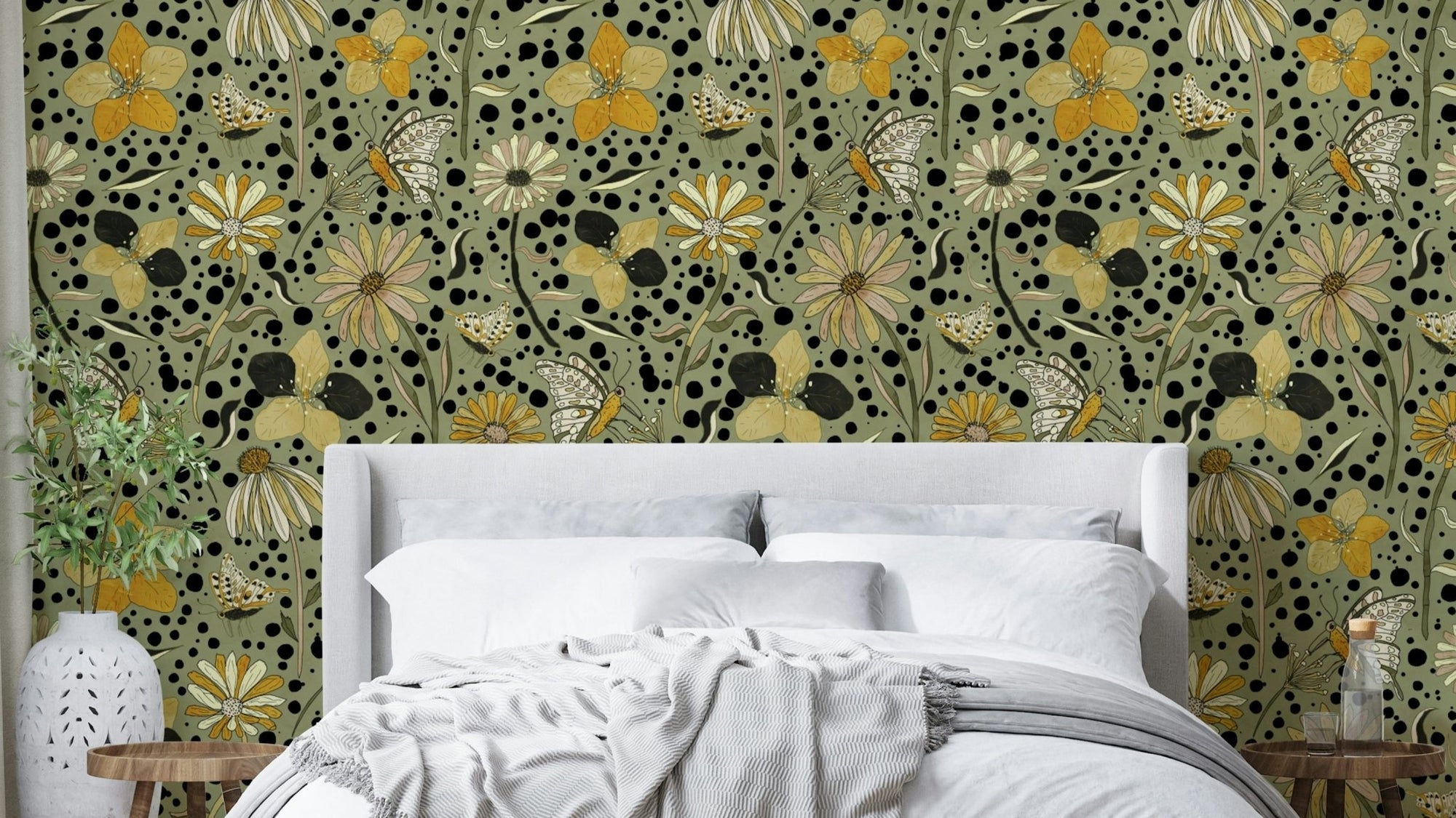 Dreamy wall design with layered blooms and graceful insects., GD1695