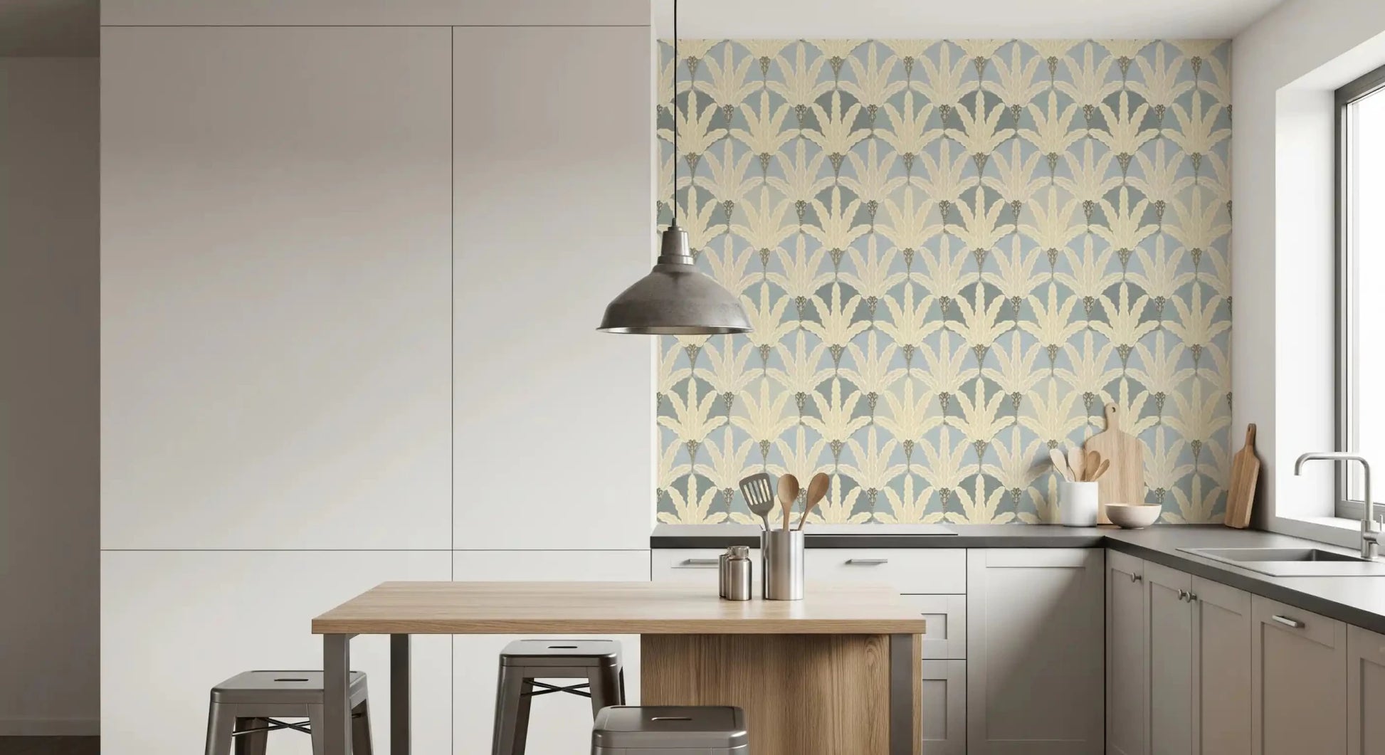 Soft beige and blue tones in Serene Deco Foliage wallpaper, GD9219
