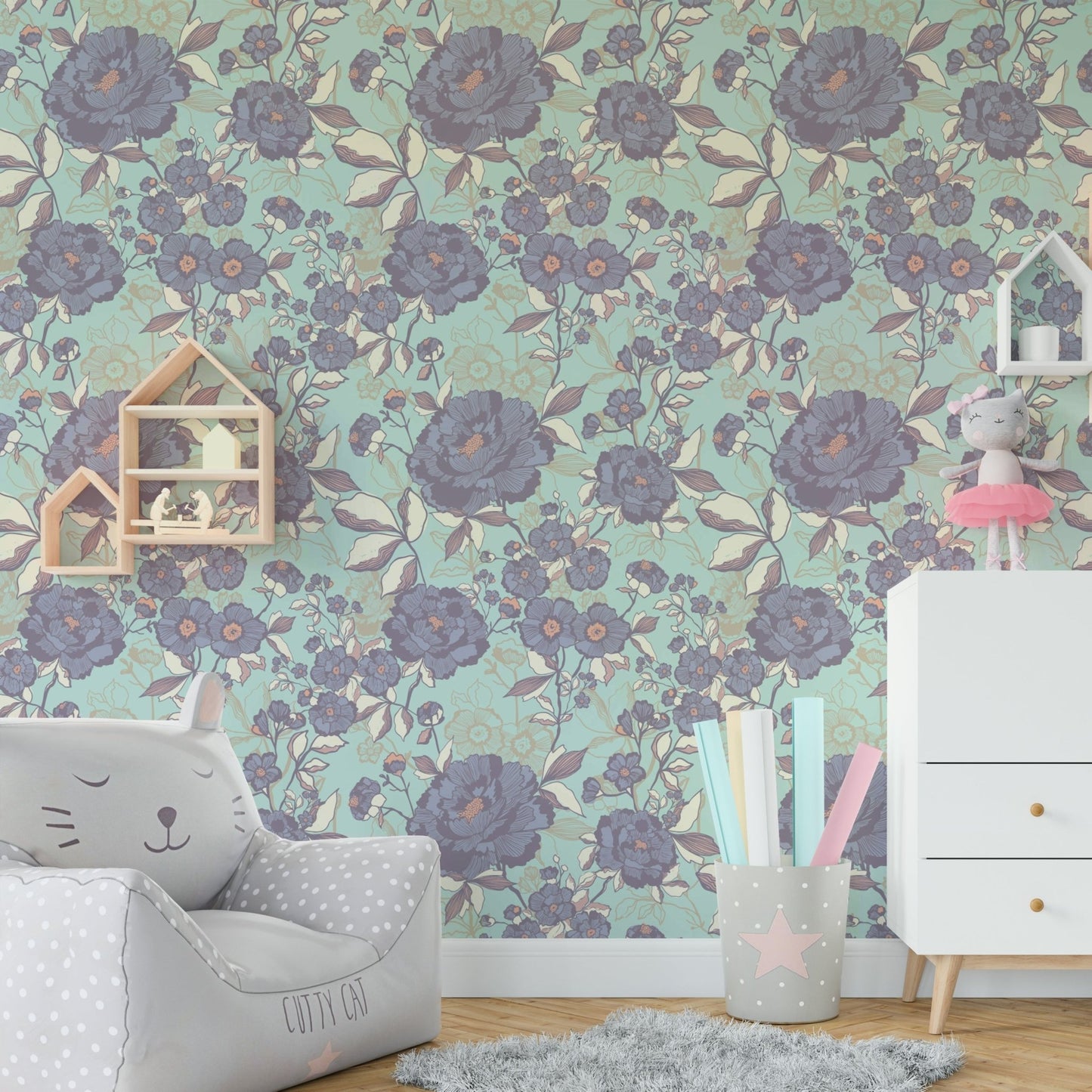 Full view of the wallpaper on a wall.

