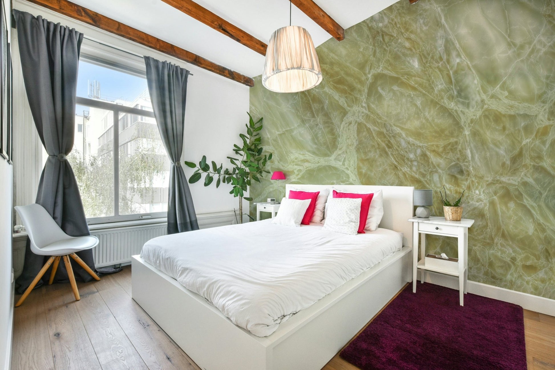 Understated sophistication and serene movement.

