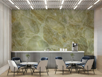 Design inspired by natural marble veins.

