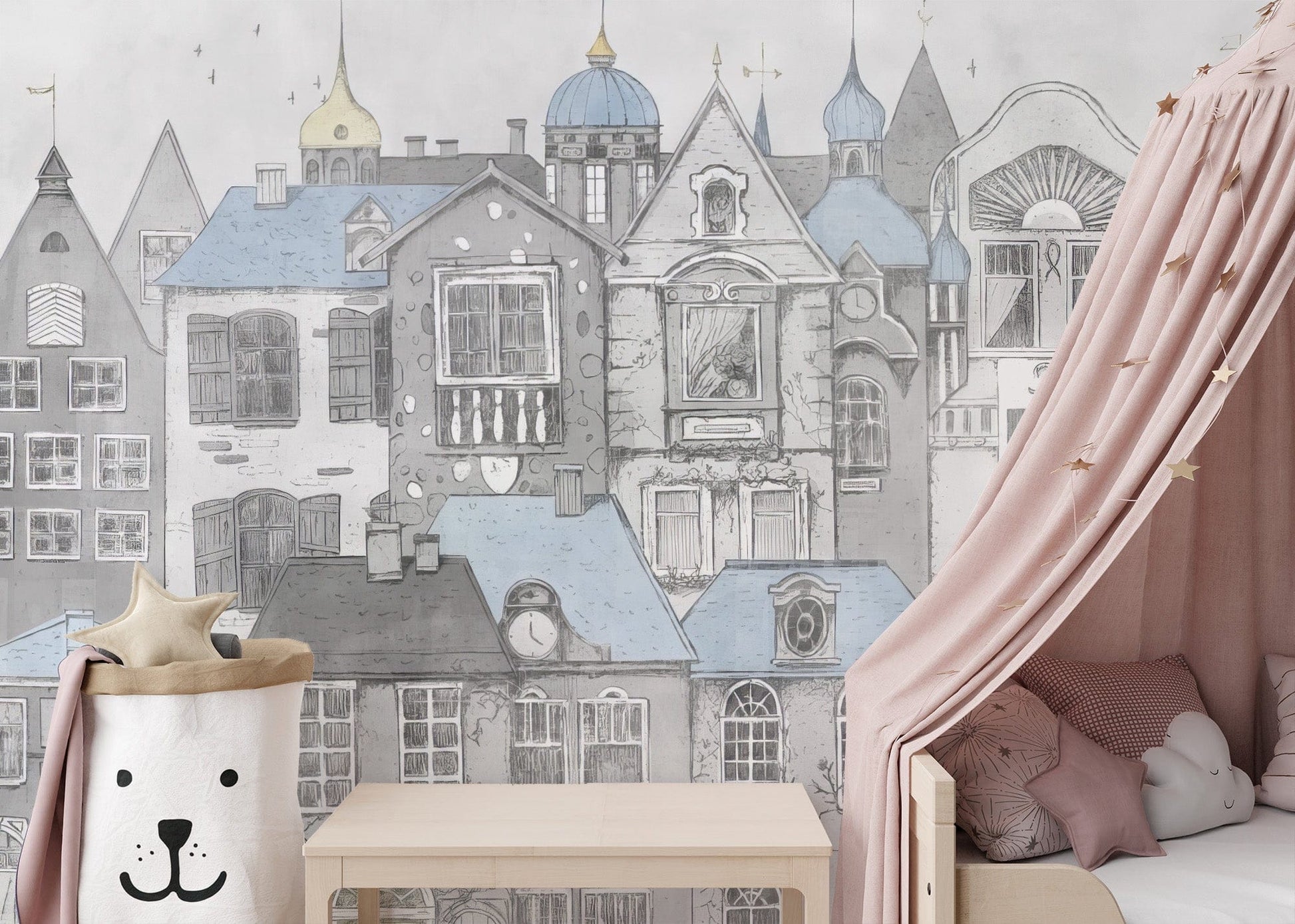 Imaginative wallpaper perfect for children’s rooms, C303