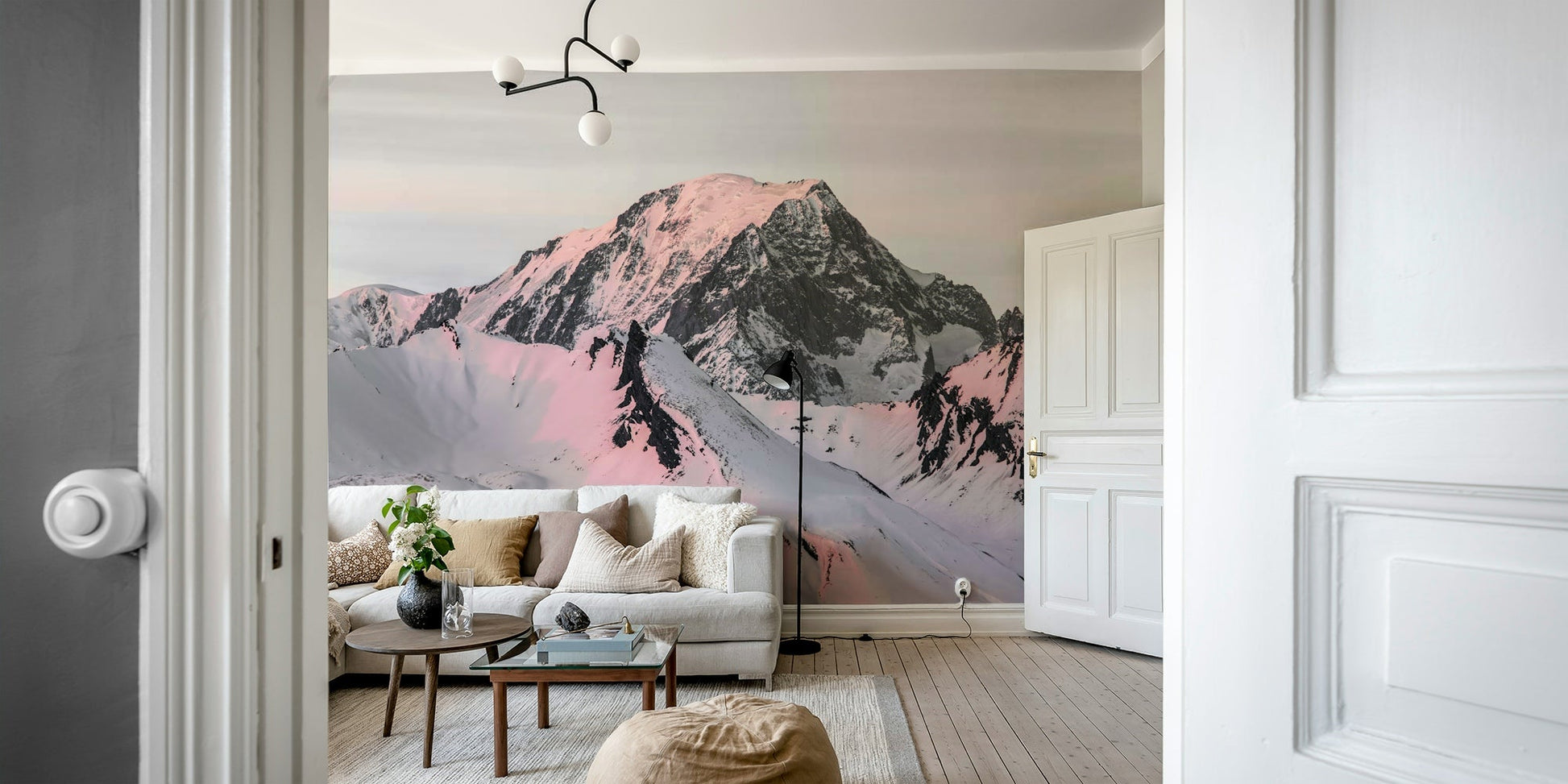Experience the beauty of snow-covered mountains indoors., GD1834
