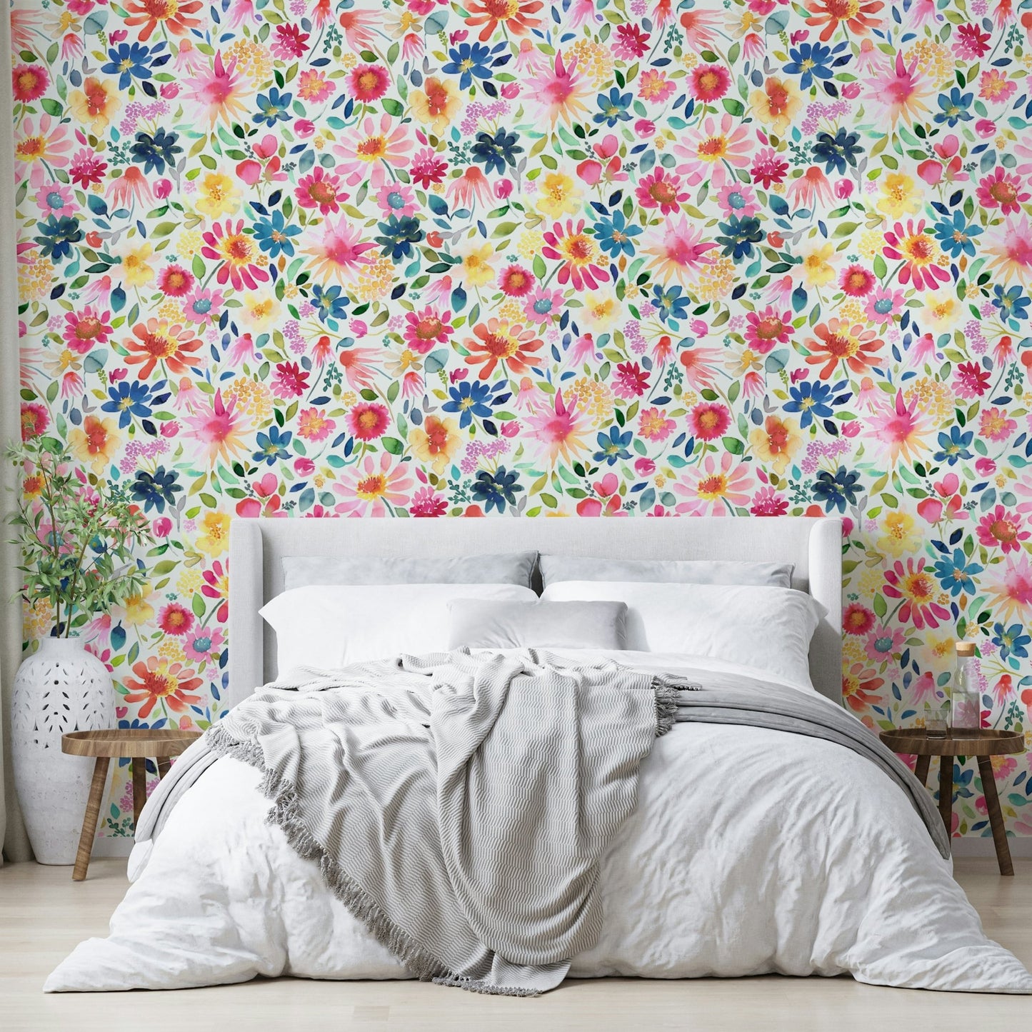 Fresh garden wallpaper with bright spring zinnia blooms, GD1303