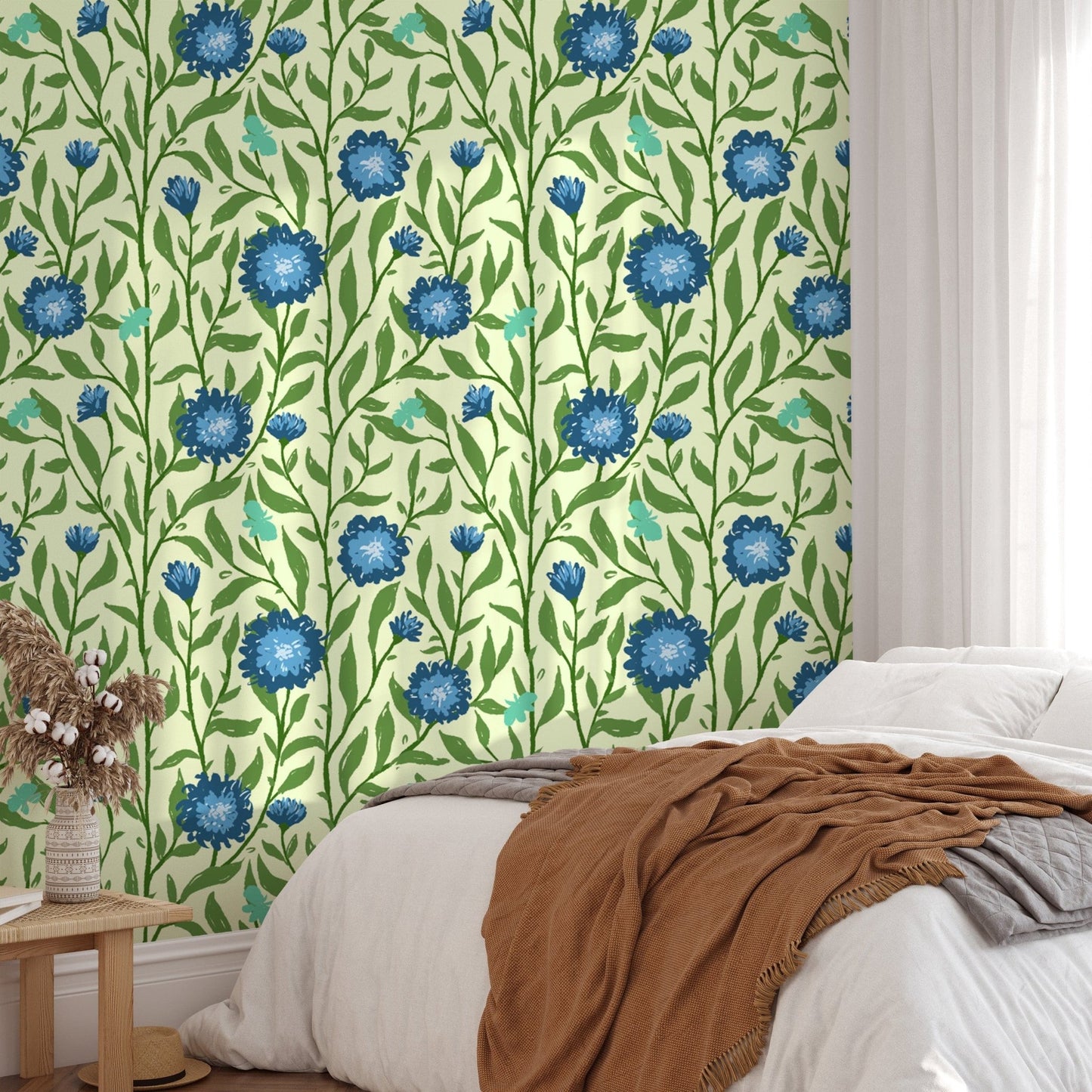 Sophisticated spring trellis wallpaper in light blue for graceful walls. RNM86
