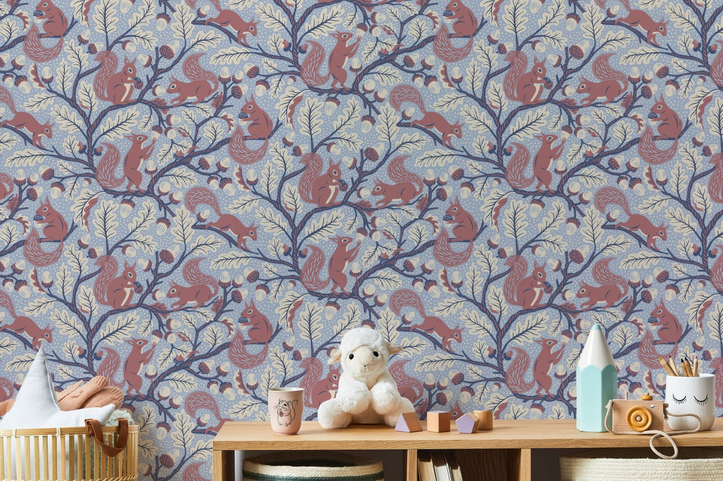 Squirrels in Oak tree - Blue Wallpaper⁠