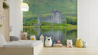 The composition is balanced and shows the castle and its reflection.

