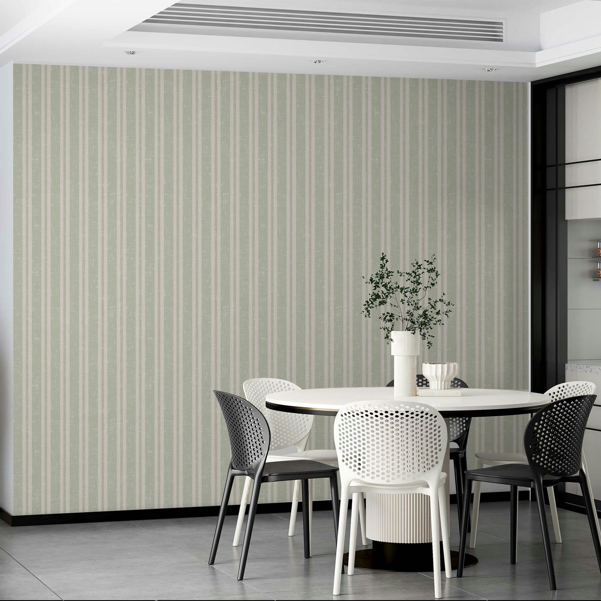 Vintage-inspired stripe wallpaper pattern GD679


