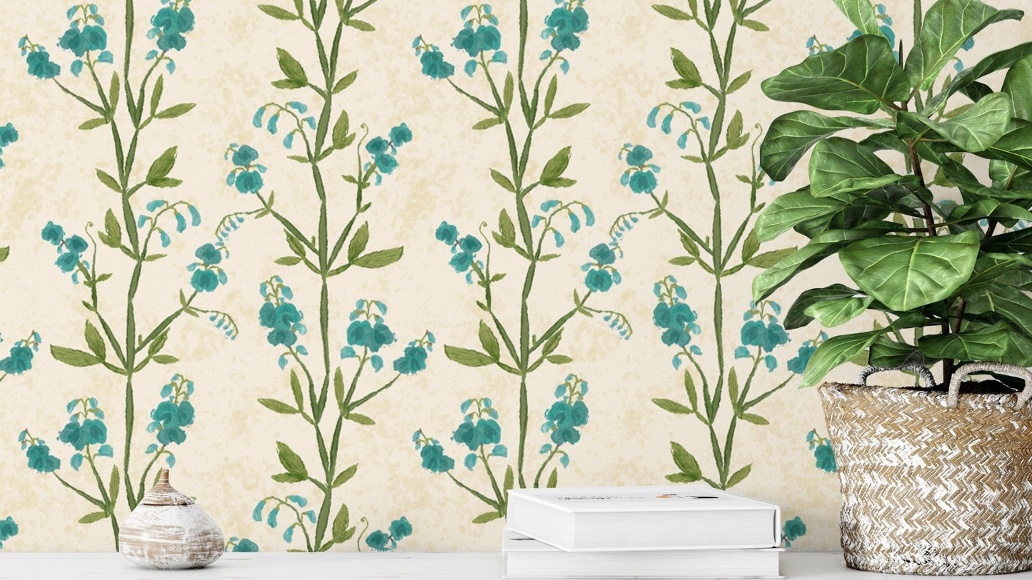 Lovely sweet peas pattern wallpaper in soothing blue hues.
