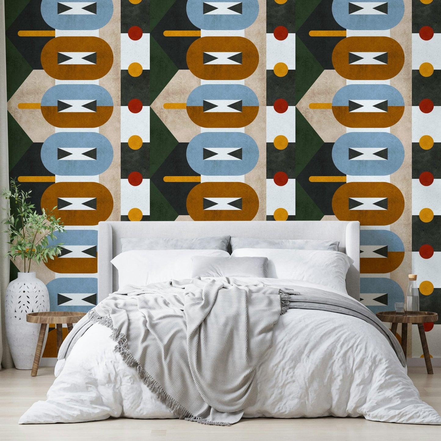 Organic geometric wallpaper in earthy hues for rooms

