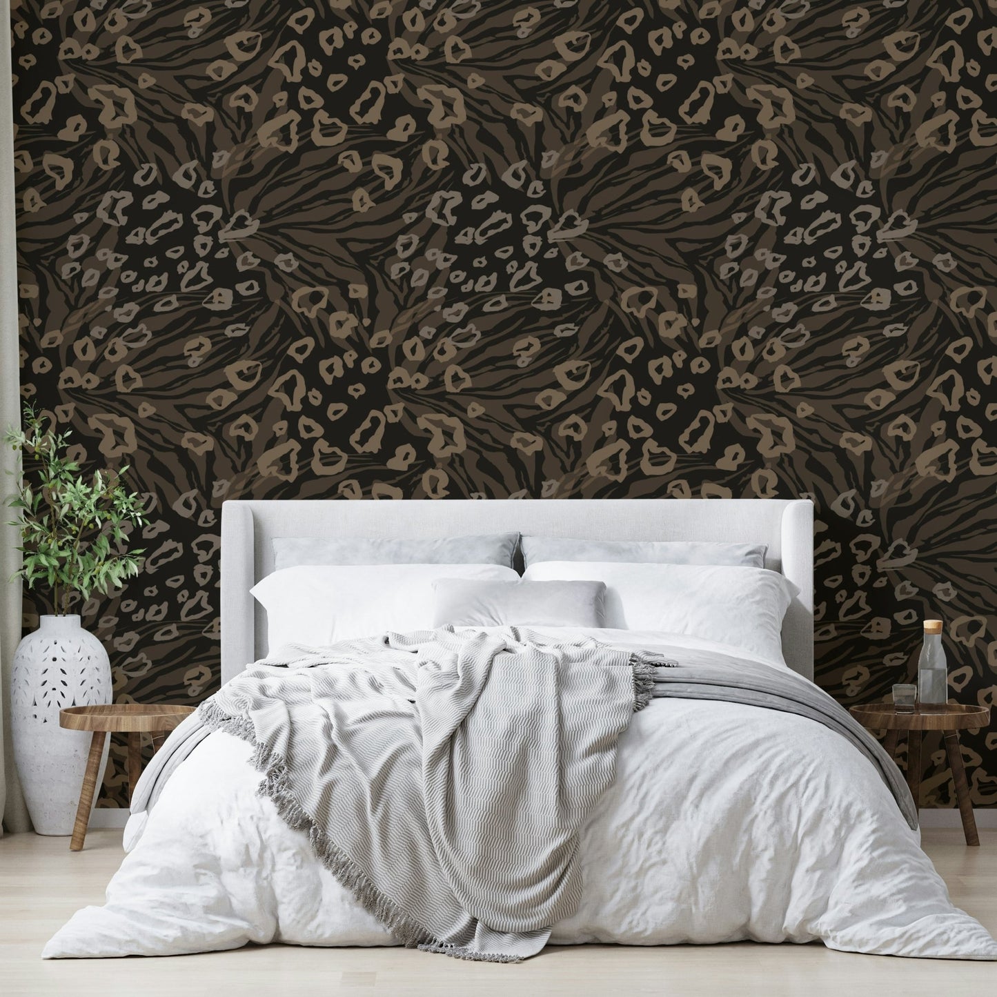 Textured Wildlife Wallpaper⁠