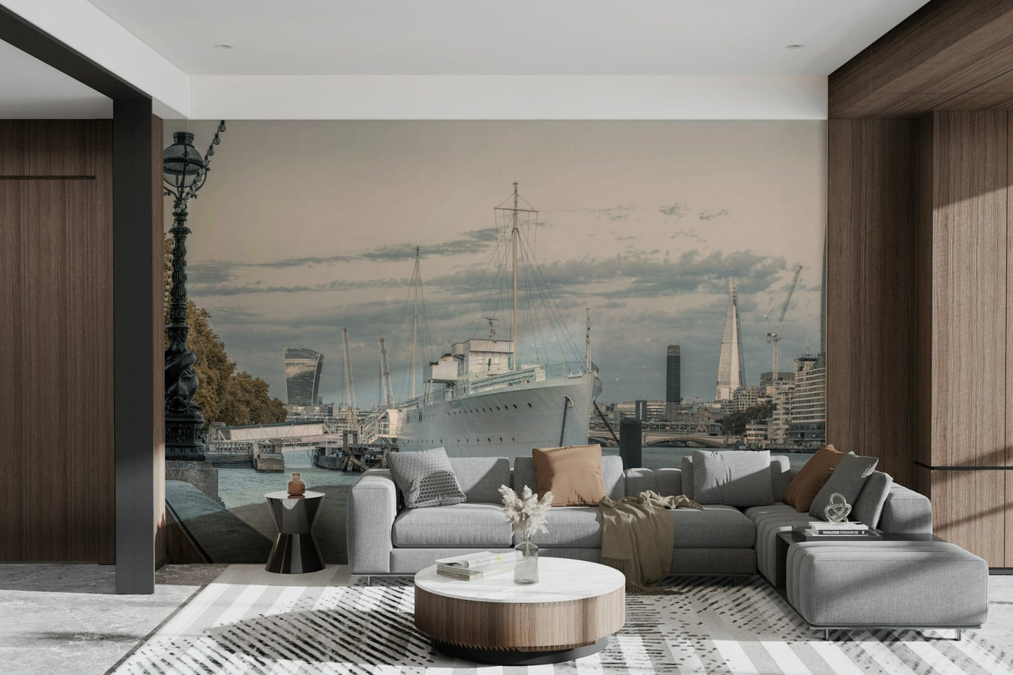 Iconic London skyline mural
