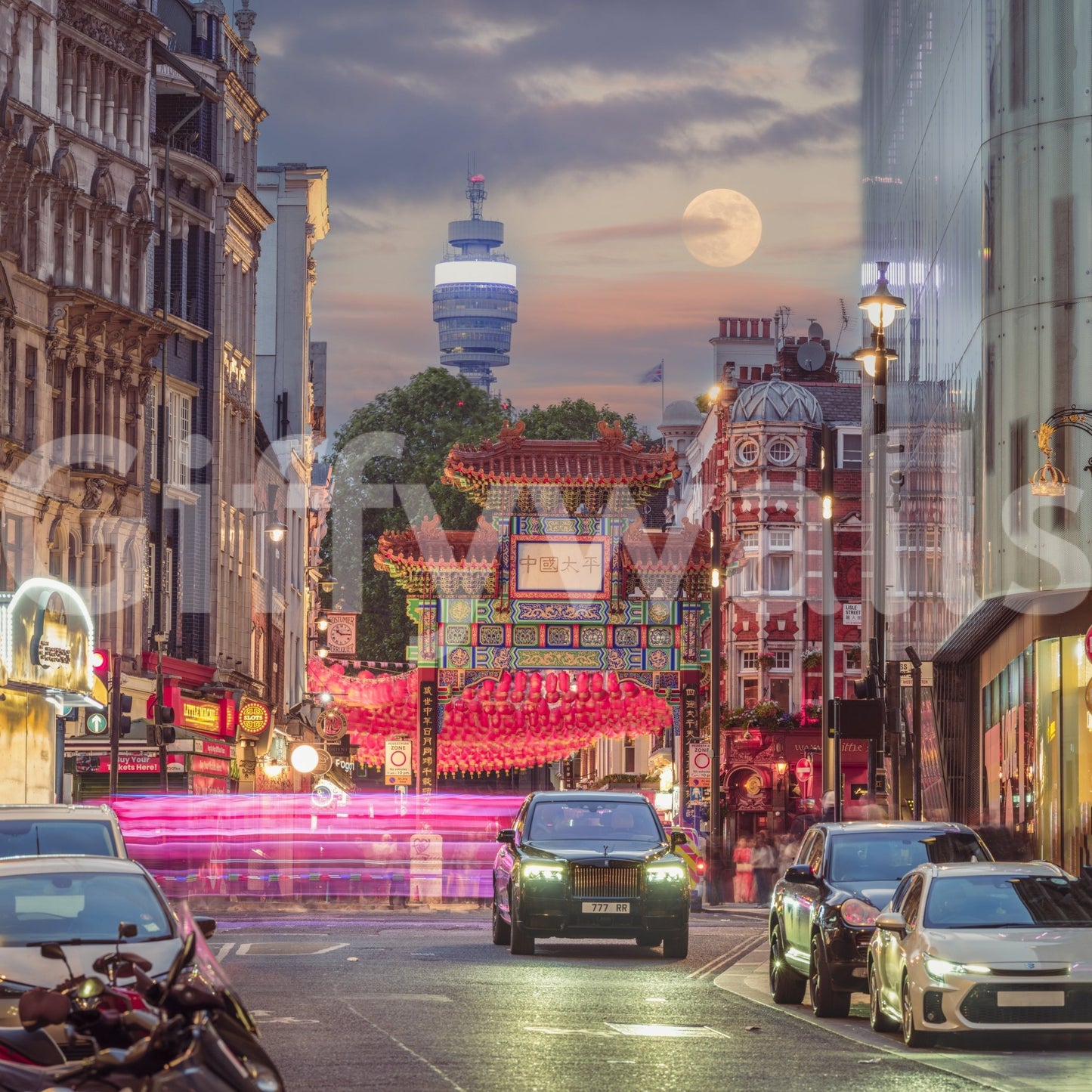 Urban lifestyle captured in a city-inspired wall mural, GD2670